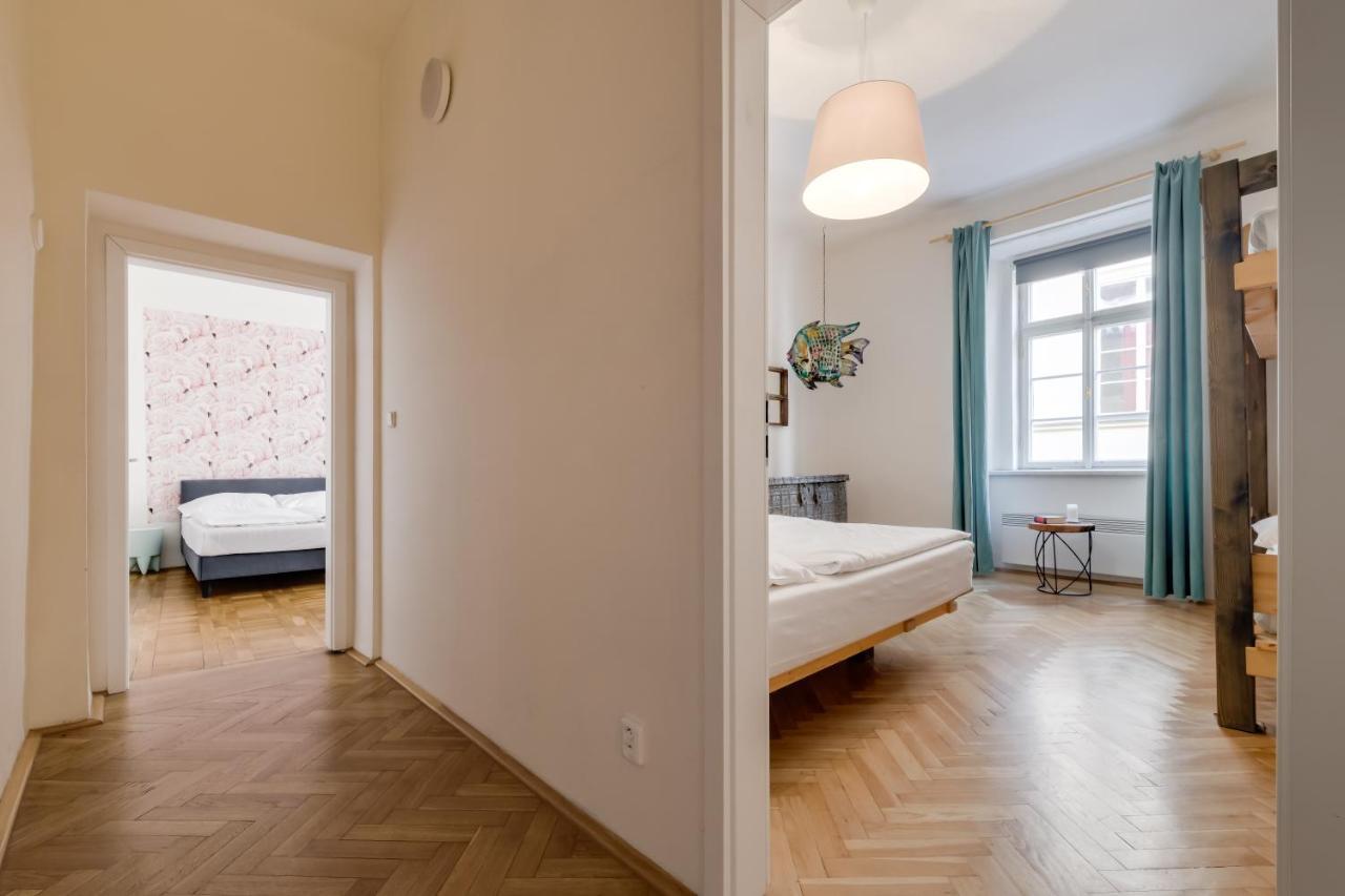 Curiosity Apartments Prága Kültér fotó