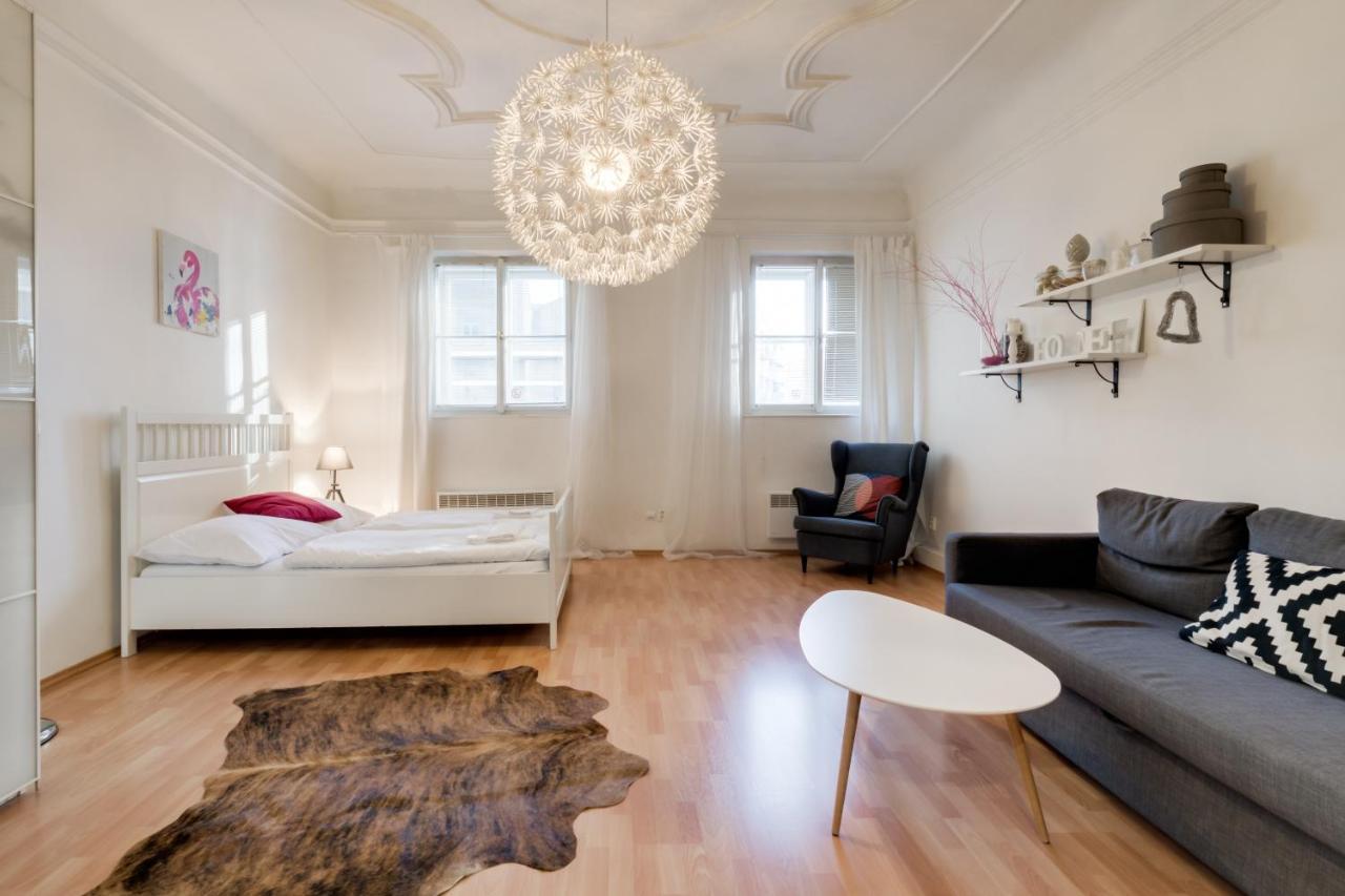 Curiosity Apartments Prága Kültér fotó