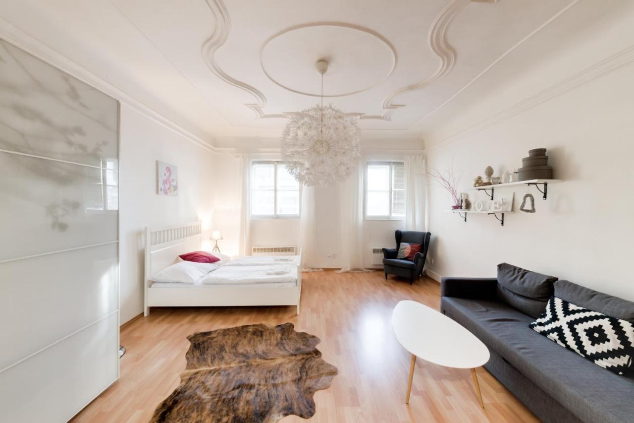 Curiosity Apartments Prága Kültér fotó